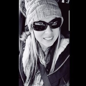 Meet your Posher, Natasha